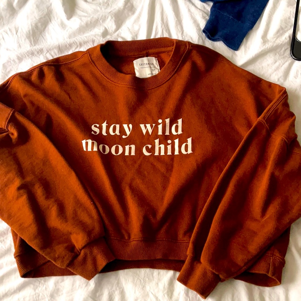Cropped sweater